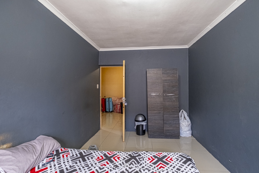9 Bedroom Property for Sale in Summerstrand Eastern Cape